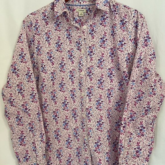 L.L. Bean Tops - Women's LL bean floral button down long-sleeved shirt~small~white, pink, blue